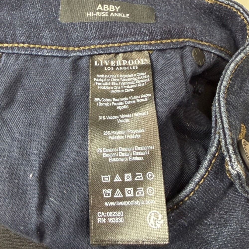 Liverpool Los Angeles Abby Hi-Rise Ankle Skinny Jeans Dark Indigo 18W - Picture 3 of 9